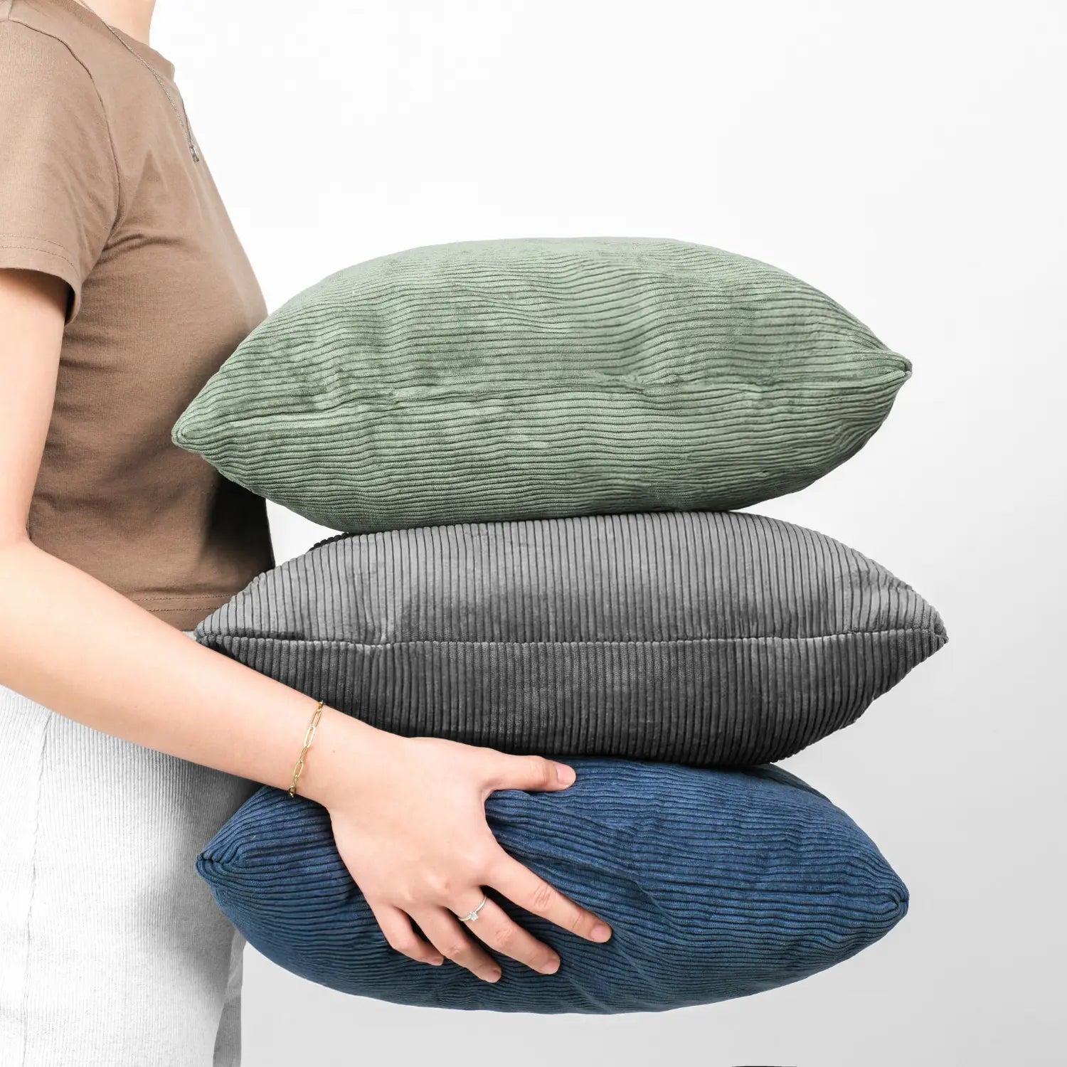 HYGGE TEDDY+ THROW PILLOW